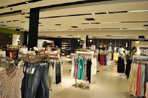 澜沧商场里的店面怎么装修？